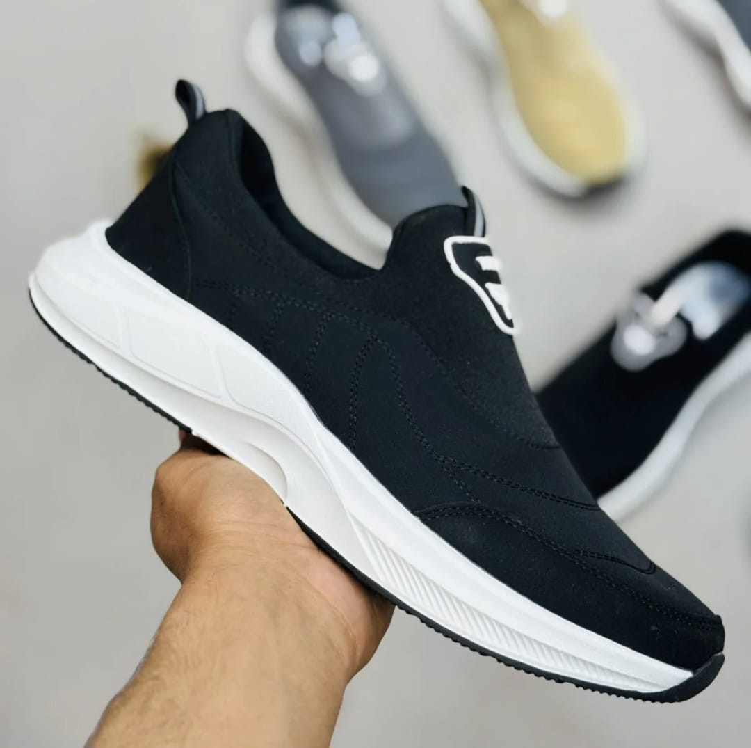 CLOUD WALKER  MEN SHOES EASE ON BLACK