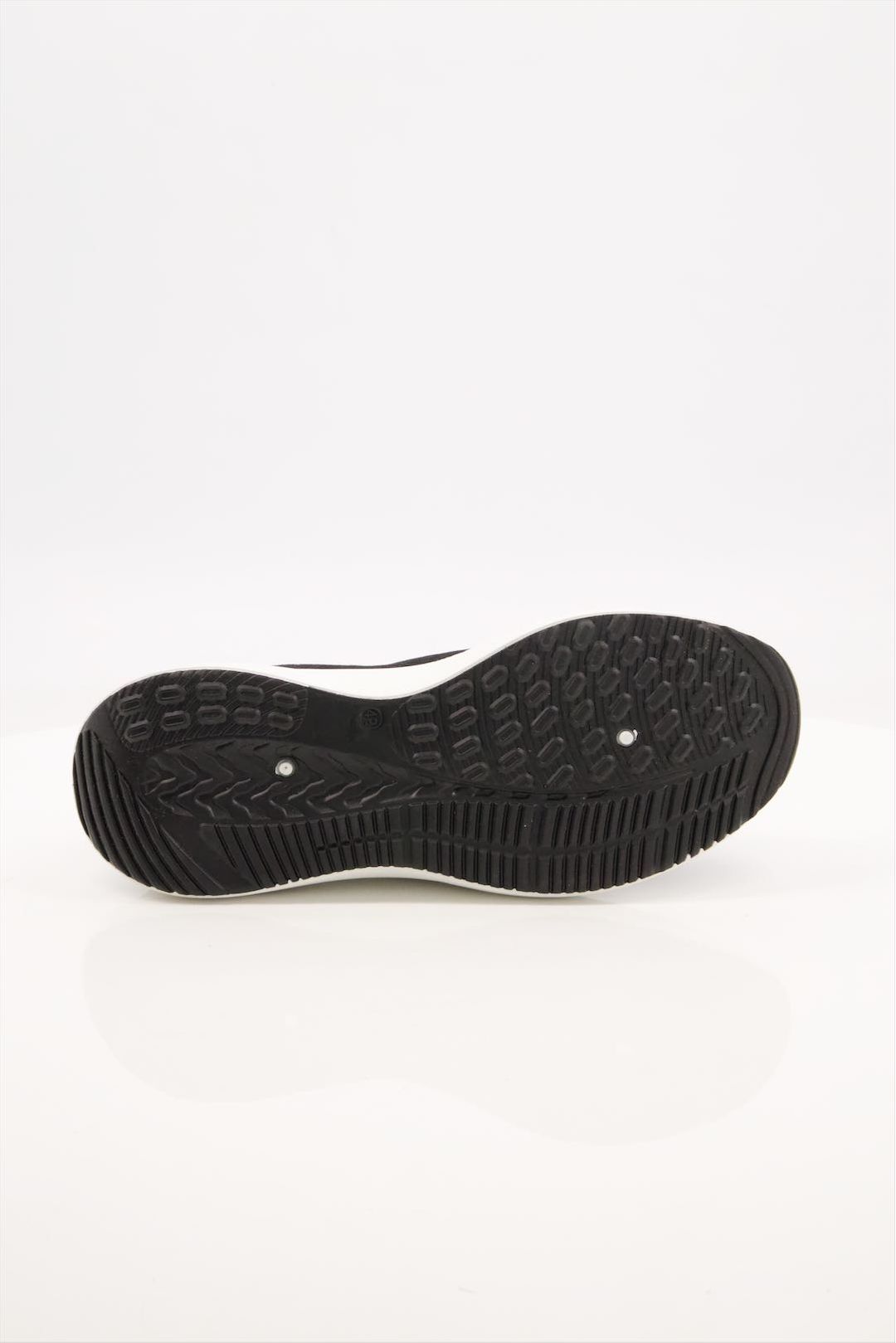 MEN'S BLACK SKECHERS SHOES